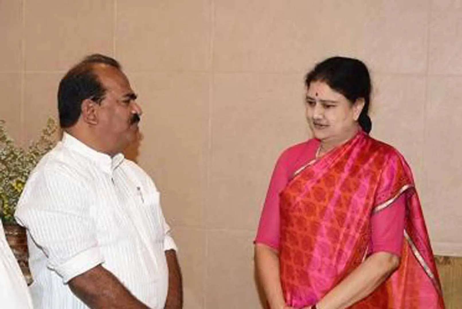 Nanjil Sampath_Sasikala